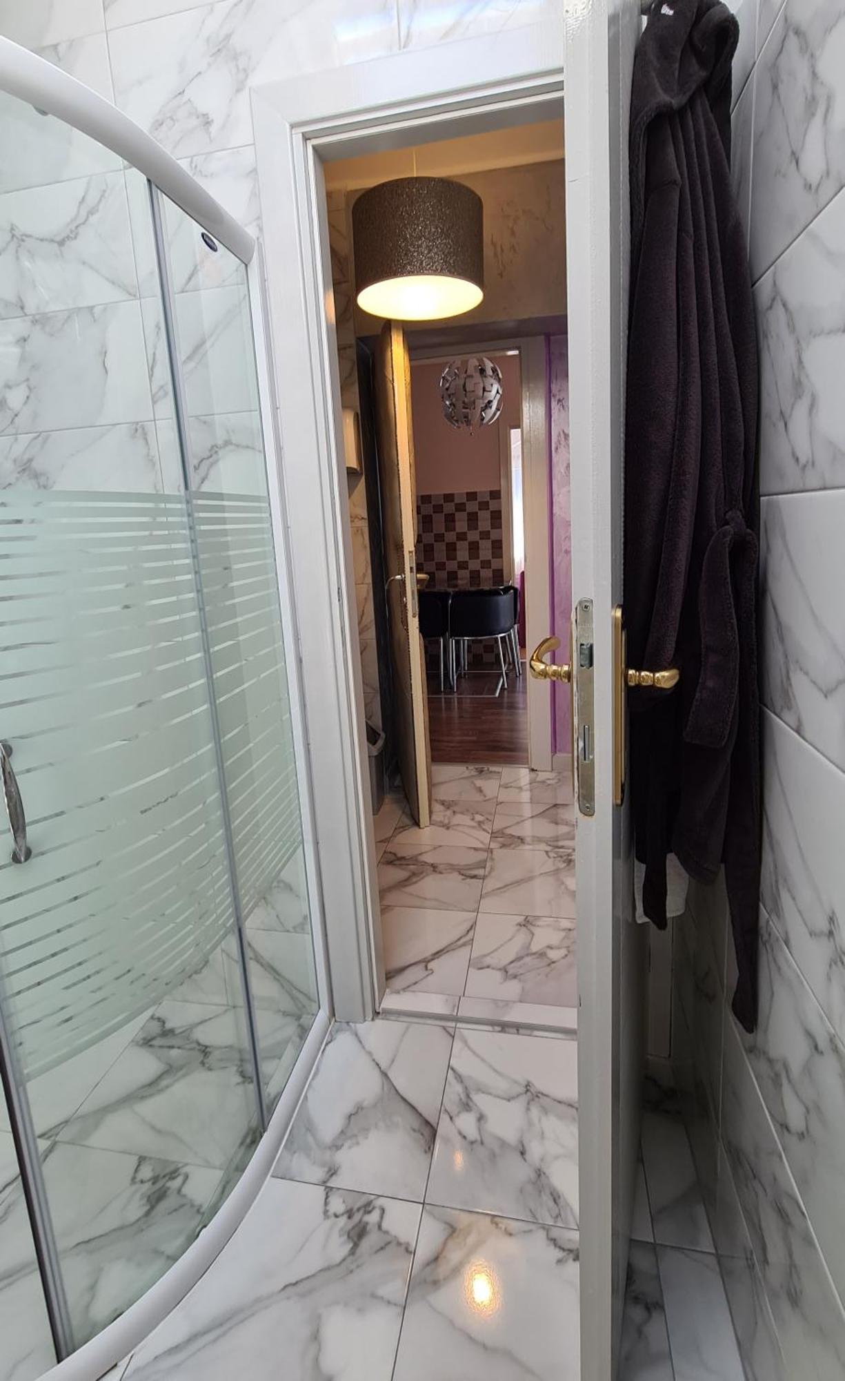Lux Apartments With Pool Dex Zemun Polje ภายนอก รูปภาพ